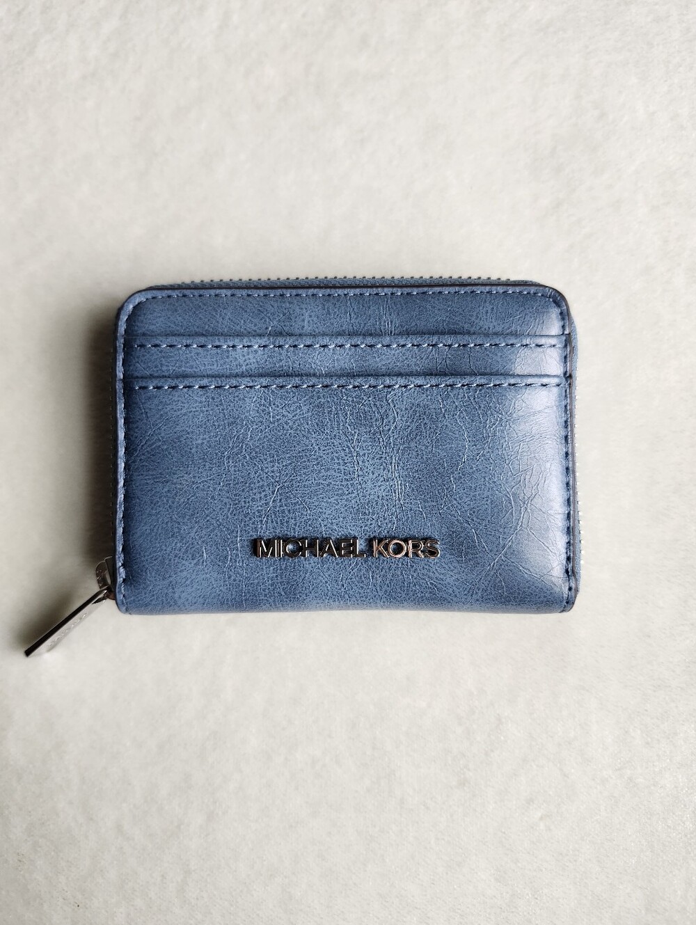 Michael Kors Jet Set Medium Distressed Zip Around Card Case - Ocean Blue
